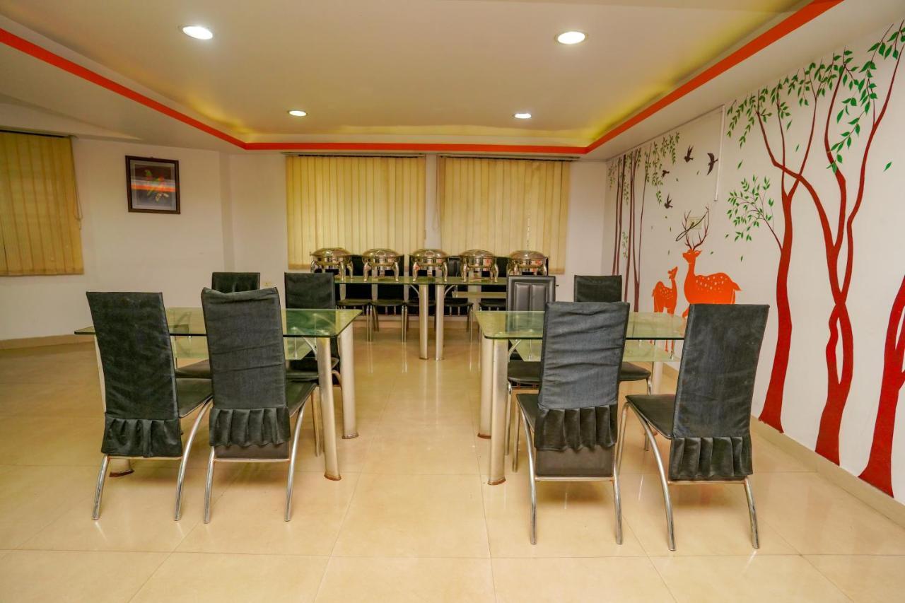 Park Land Hotel Durgapur  Bagian luar foto